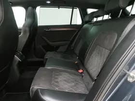 Škoda Superb Combi 1.4 TSI iV Sportline thumbnail 38