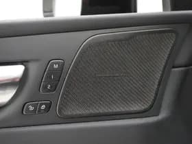 Volvo XC60 2.0 T6 Plug-in hybrid AWD Ultimate Dark Long Range thumbnail 20