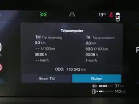 Volvo XC60 2.0 T6 Plug-in hybrid AWD Ultimate Dark Long Range thumbnail 29