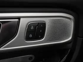 Ford Explorer 3.0 V6 EcoBoost PHEV Platinum 7P thumbnail 19