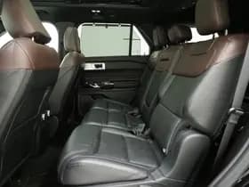 Ford Explorer 3.0 V6 EcoBoost PHEV Platinum 7P thumbnail 45