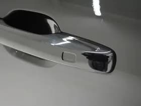 Volvo XC60 2.0 T6 Plug-in hybrid AWD Plus Dark Long Range thumbnail 16