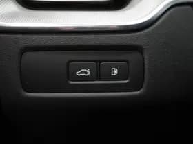 Volvo XC60 2.0 T6 Plug-in hybrid AWD Plus Dark Long Range thumbnail 22