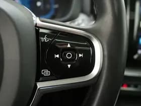 Volvo XC60 2.0 T6 Plug-in hybrid AWD Plus Dark Long Range thumbnail 25