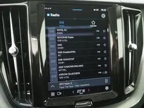 Volvo XC60 2.0 T6 Plug-in hybrid AWD Plus Dark Long Range thumbnail 30