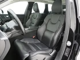 Volvo XC60 2.0 T6 Plug-in hybrid AWD Plus Dark Long Range thumbnail 4