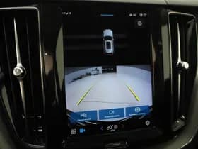 Volvo XC60 2.0 T6 Plug-in hybrid AWD Plus Dark Long Range thumbnail 32