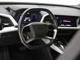 Audi Q4 e-tron 35 Launch edition 55 kWh thumbnail 15