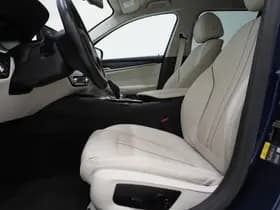 BMW 5 Serie Touring 530e xDrive Shadow thumbnail 17