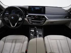 BMW 5 Serie Touring 530e xDrive Shadow thumbnail 5