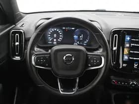 Volvo XC40 1.5 T5 Recharge R-Design Full Black thumbnail 35