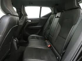 Volvo XC40 1.5 T5 Recharge R-Design Full Black thumbnail 36
