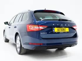 Škoda Superb Combi 1.4 TSI iV Style 218PK thumbnail 3