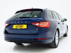 Škoda Superb Combi 1.4 TSI iV Style 218PK thumbnail 9