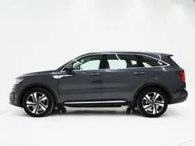 Kia Sorento 1.6 T-GDI Plug-in Hybrid 4WD thumbnail 2