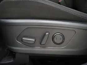 Kia Sorento 1.6 T-GDI Plug-in Hybrid 4WD thumbnail 23