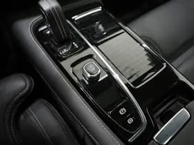 Volvo V60 2.0 T6 Recharge AWD R-Design thumbnail 40