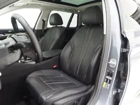 BMW 5 Serie Touring 530e Luxury thumbnail 4