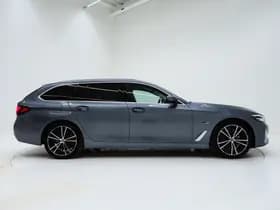 BMW 5 Serie Touring 530e Luxury thumbnail 10