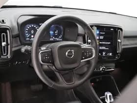 Volvo XC40 1.5 T5 Plug-in hybrid Ultimate Dark thumbnail 19