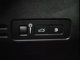 Volvo XC40 1.5 T5 Plug-in hybrid Ultimate Dark thumbnail 24