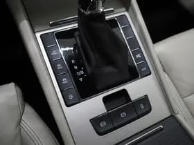 Škoda Superb Combi 1.4 TSI iV Laurin & Klement thumbnail 36