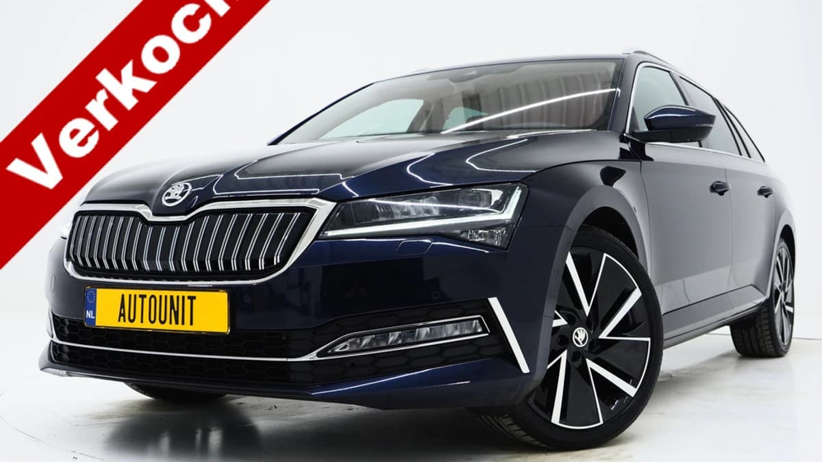 Škoda Superb Combi 1.4 TSI iV 218PK Style — foto 1