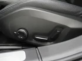 Volvo V90 2.0 T6 Plug-in hybrid AWD Plus Dark Long Range thumbnail 22