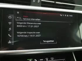 Audi A6 Avant 55 TFSI e quattro Competition Full Black thumbnail 30