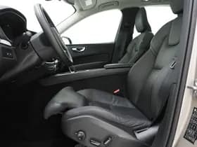 Volvo XC60 2.0 T6 Plug-in hybrid AWD Ultimate Dark Long Range thumbnail 18