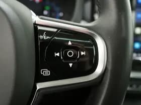 Volvo XC60 2.0 T6 Plug-in hybrid AWD Ultimate Dark Long Range thumbnail 26