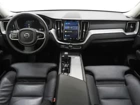 Volvo XC60 2.0 T6 Plug-in hybrid AWD Ultimate Dark Long Range thumbnail 5