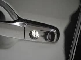 Mitsubishi Outlander 2.0 PHEV Instyle+ thumbnail 16