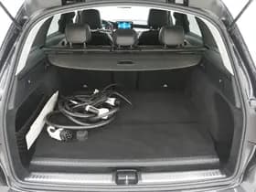 Mercedes-Benz GLC 300e 4MATIC thumbnail 35