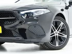 Mercedes-Benz A-Klasse 250 e Luxury Line thumbnail 6