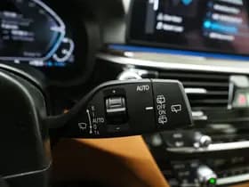 BMW 5 Serie Touring 530e xDrive thumbnail 24