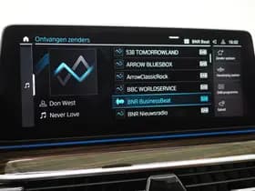 BMW 5 Serie Touring 530e xDrive thumbnail 26