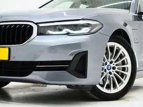 BMW 5 Serie Touring 520e Business Edition Plus thumbnail 6