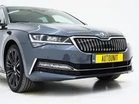 Škoda Superb Combi 1.4 TSI iV Laurin & Klement thumbnail 12