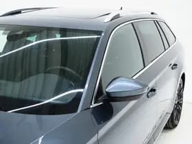 Škoda Superb Combi 1.4 TSI iV Laurin & Klement thumbnail 13