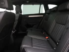 Škoda Superb Combi 1.4 TSI iV Laurin & Klement thumbnail 41
