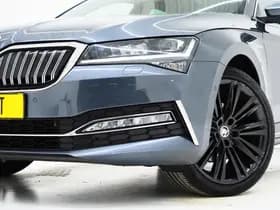 Škoda Superb Combi 1.4 TSI iV Laurin & Klement thumbnail 6