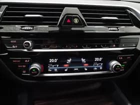 BMW 5 Serie Touring 530e M Sport Shadow thumbnail 37