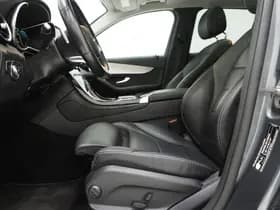 Mercedes-Benz GLC 300e 4MATIC AMG thumbnail 18