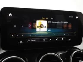 Mercedes-Benz GLC 300e 4MATIC AMG thumbnail 30