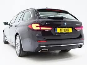 BMW 5 Serie Touring 530e xDrive thumbnail 3