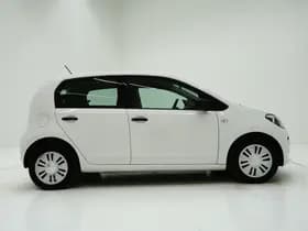 Volkswagen Up! 1.0 BlueMotion thumbnail 12