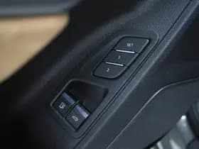 Audi Q3 45 TFSI e S-Line Edition Black thumbnail 21