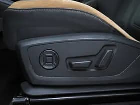 Audi Q3 45 TFSI e S-Line Edition Black thumbnail 23