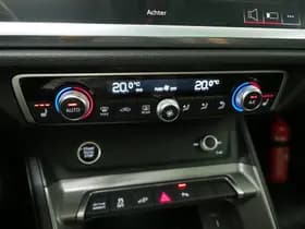 Audi Q3 45 TFSI e S-Line Edition Black thumbnail 39